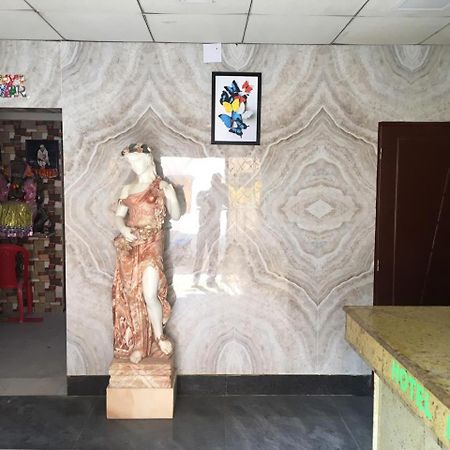 Hotel Maa Kamakhya Puri Eksteriør bilde
