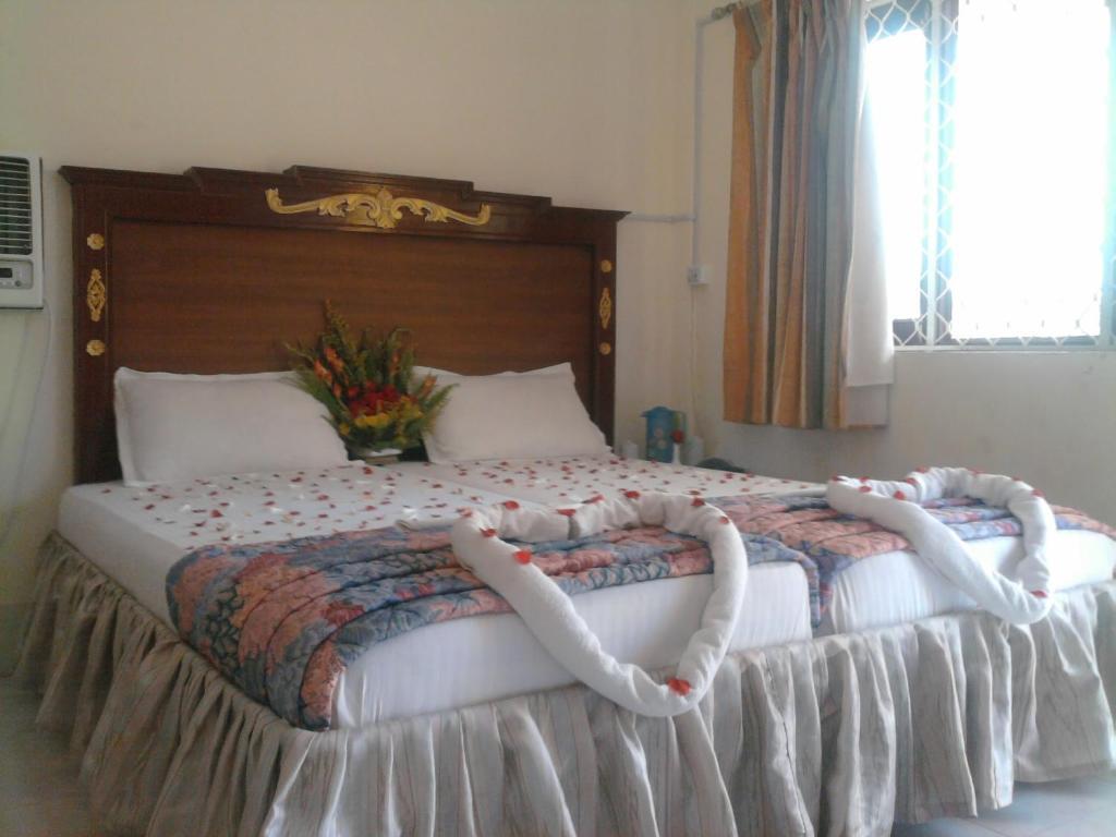 Hotel Maa Kamakhya Puri Eksteriør bilde