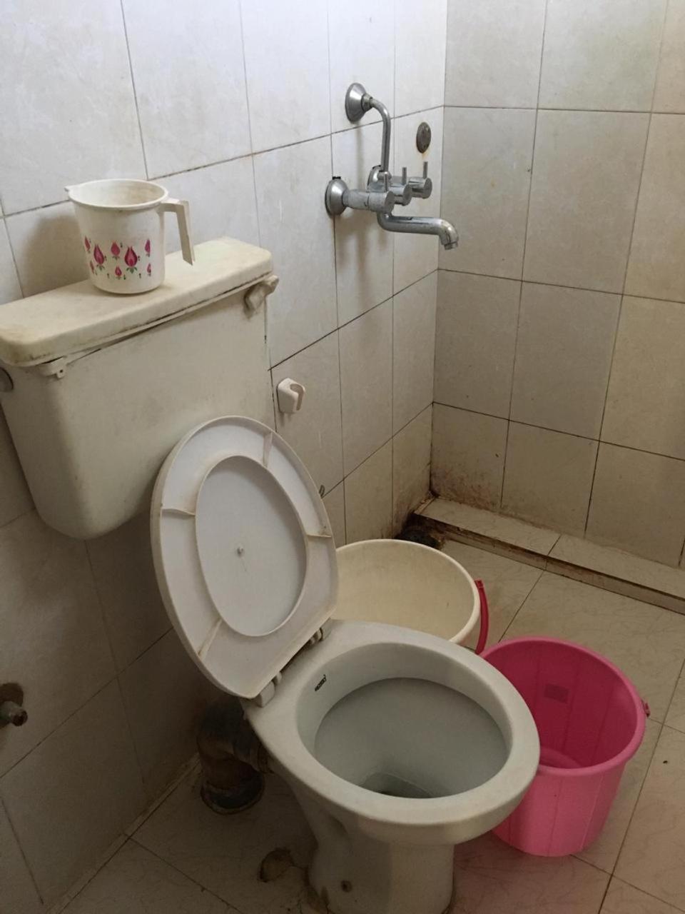 Hotel Maa Kamakhya Puri Eksteriør bilde